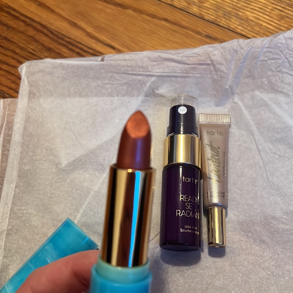 Tarte bundle. - Picture 2 of 3